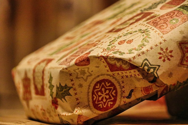 Holiday-themed upcycling